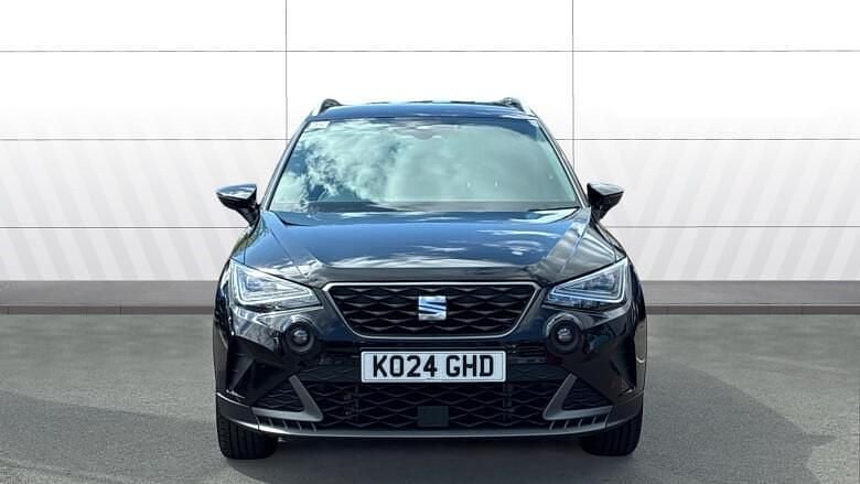 Begagnad Seat Arona FR 115 HK (84 kW) 2024 Svart SUV
