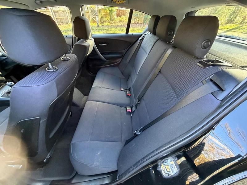 Used BMW 116 Comfort Edition 2009 Black Hatchback