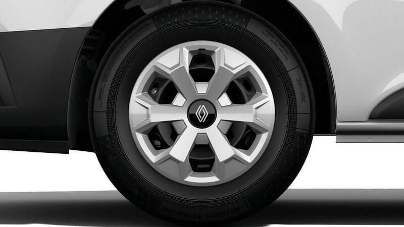 New Renault Trafic 2025 White