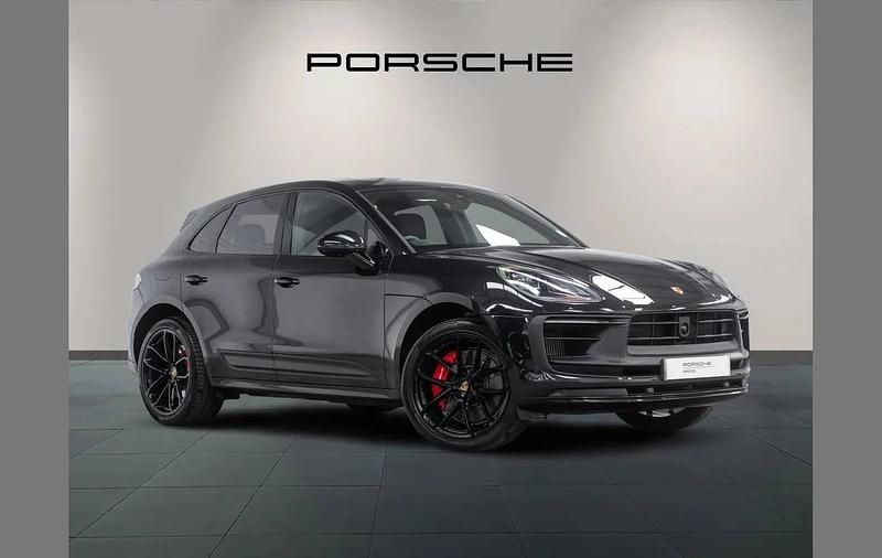 Used Porsche Macan GTS 434 HP (319 kW) 2024 Black SUV