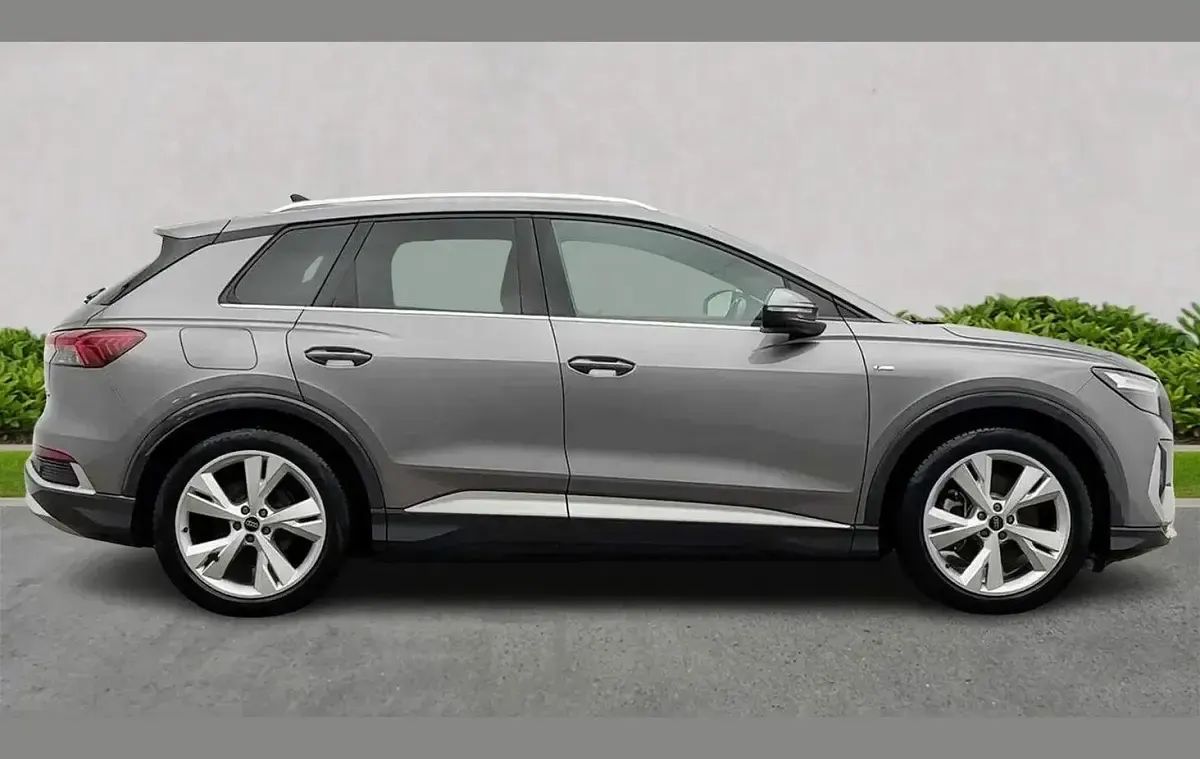 Used Audi Q4 e-tron S-Line 150 kW (204 HP) 2023 Grey SUV