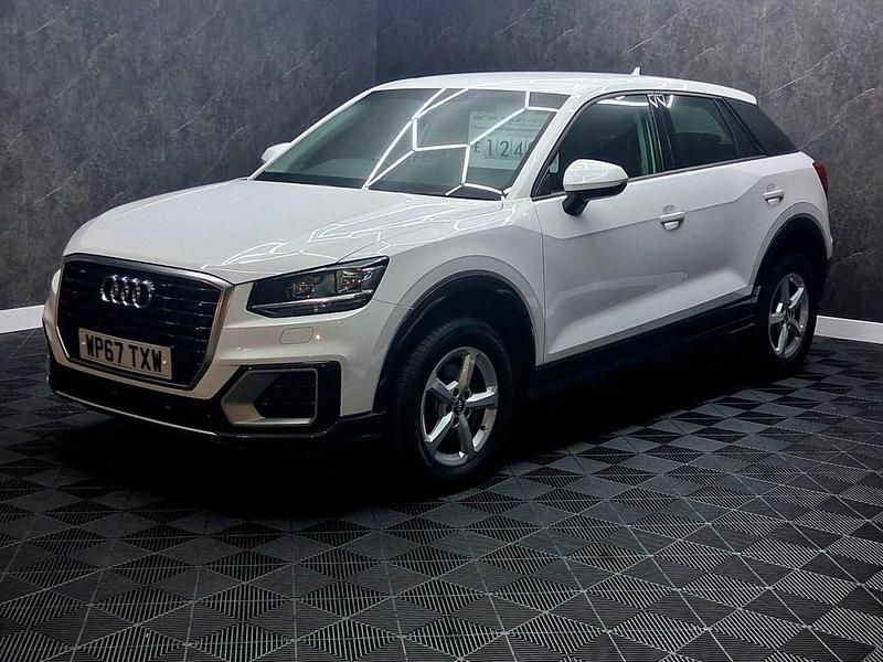 Used Audi Q2 115 HP (84 kW) 2018 White SUV