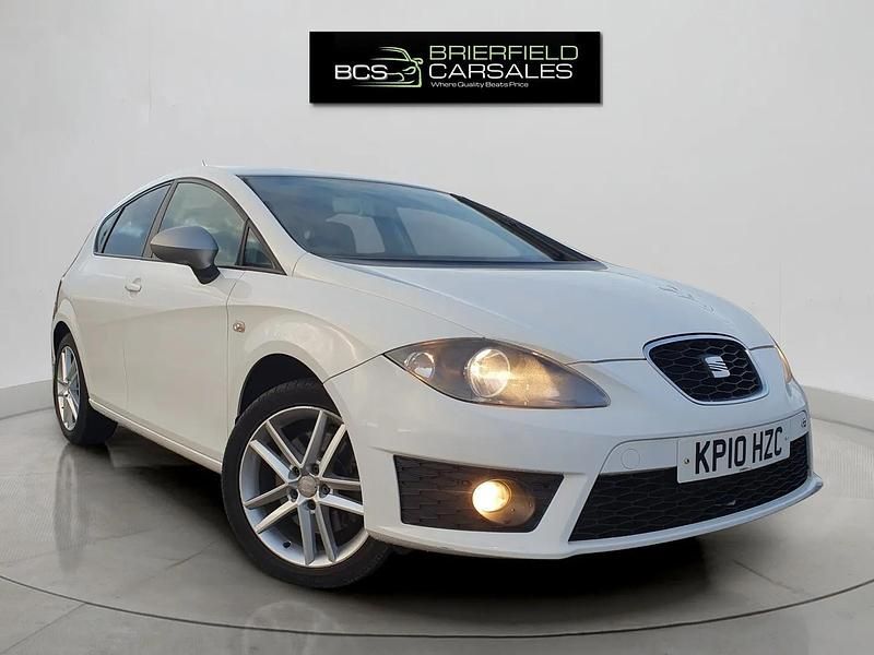 White Used 2010 Seat Leon FR Hatchback | £2,790 (Good price) - Image 1/4