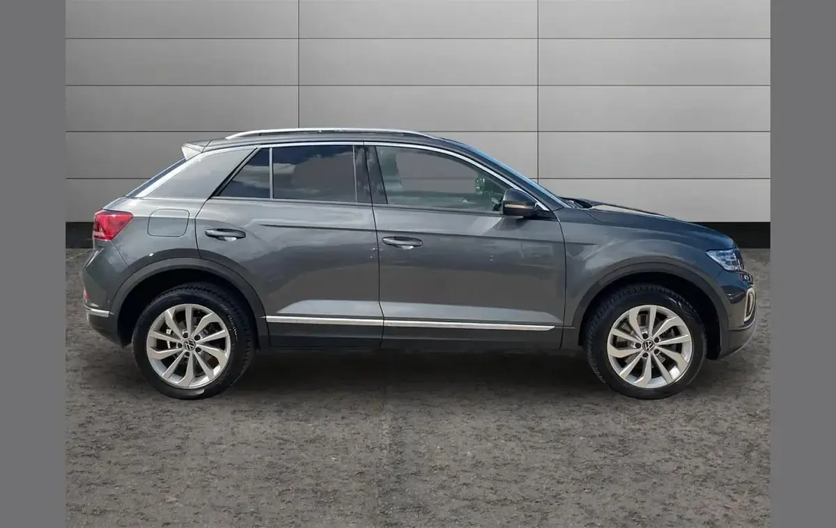 Used VW T-Roc Style 187 HP (137 kW) 2022 Grey SUV