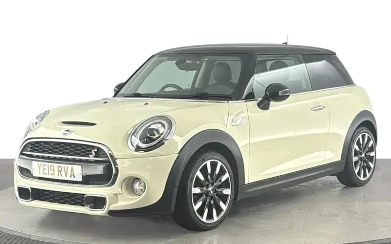 Used Mini Cooper S Exclusive 192 HP (141 kW) 2019 Hatchback