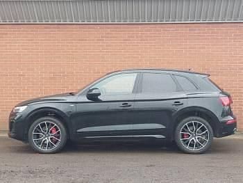 Used Audi Q5 Comfort 204 HP (150 kW) 2022 Black SUV