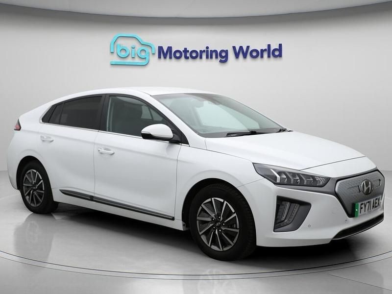 White Used 2021 Hyundai Ioniq Premium Hatchback | £9,100 (Fair price) - Image 1/4