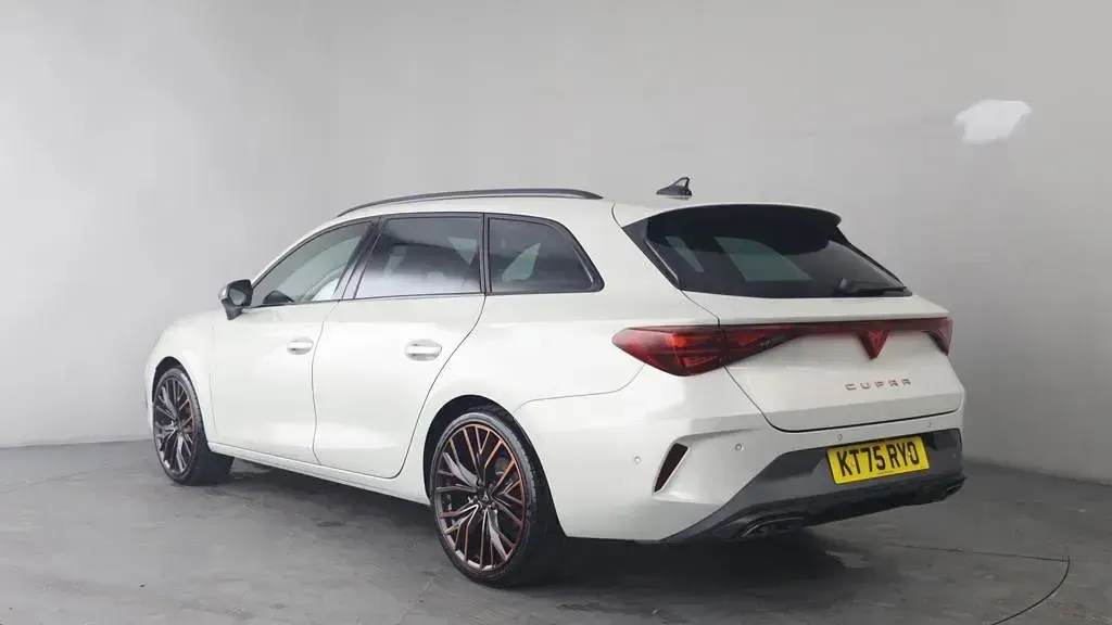 New Cupra Leon 150 HP (110 kW) 2026 Grey Estate