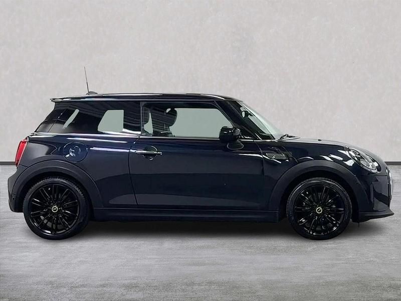 Usado Mini Cooper SE Hatch 135 kW (184 CV) 2023 Azul Utilitario