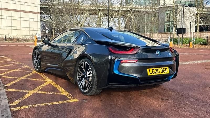 Used BMW i8 Comfort Edition 369 HP (271 kW) 2020 Grey Coupe