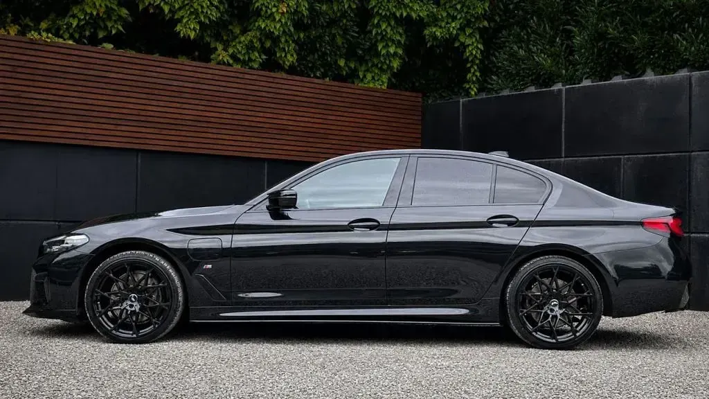 Used BMW 530e M Sport 2022 Black Sedan