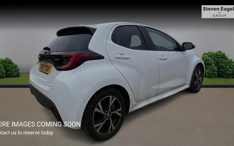 Used Toyota Yaris Hybrid Design 116 HP (85 kW) 2026 Hatchback