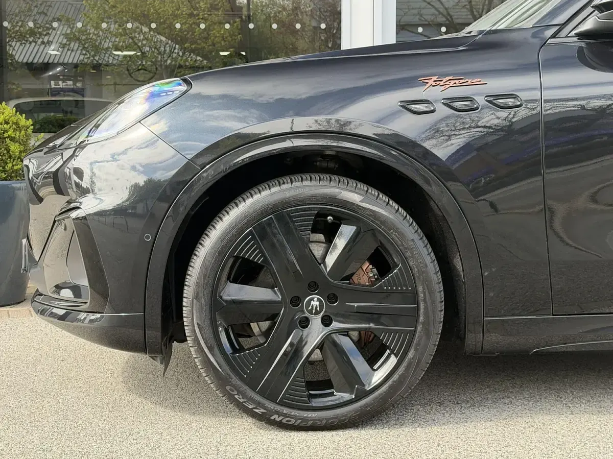 Used Maserati Grecale Folgore 408 kW (556 HP) 2024 Black SUV