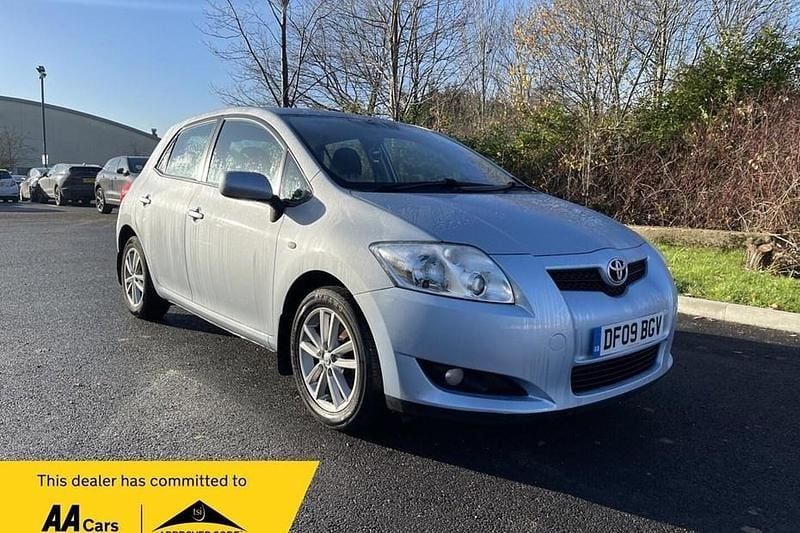 Used 2009 Toyota Auris | £4,990 (Fair price) - Image 1/1