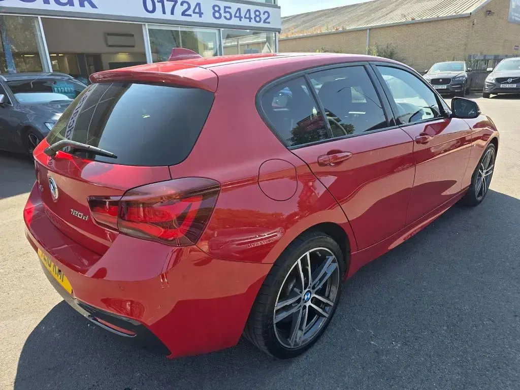 Used BMW 120 Efficient Dynamics 2018 Red Hatchback
