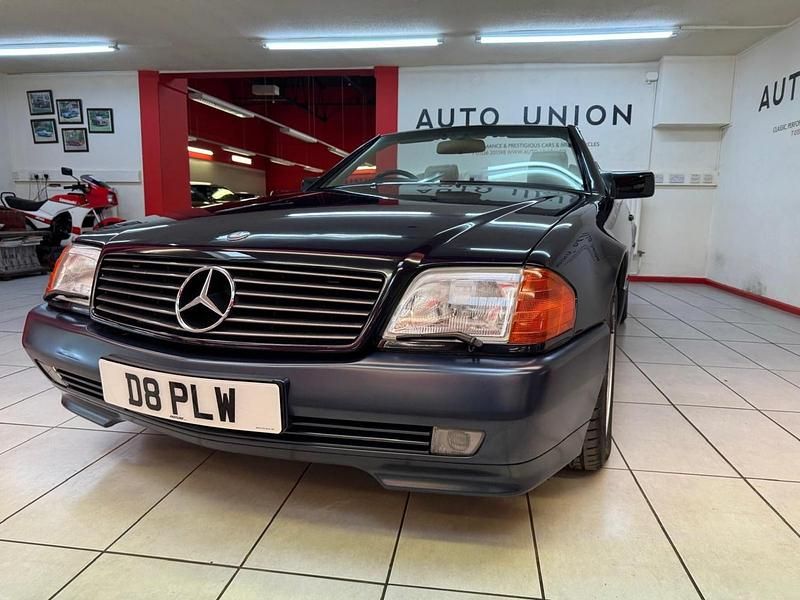 Used Mercedes SL500 322 HP (236 kW) 1990 Blue