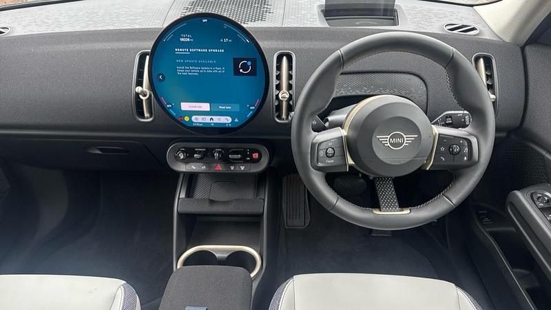 Usado Mini Countryman 227 kW (309 HP) 2024 Prateado SUV