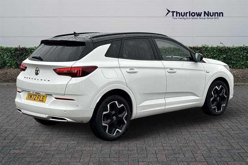 Used Vauxhall Grandland X Ultimate 130 HP (95 kW) 2022 White SUV