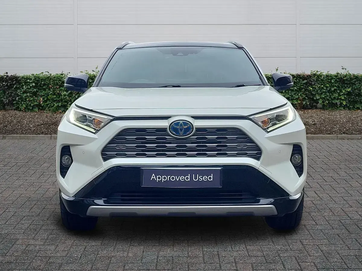 Used Toyota RAV4 Hybrid 2021 White SUV