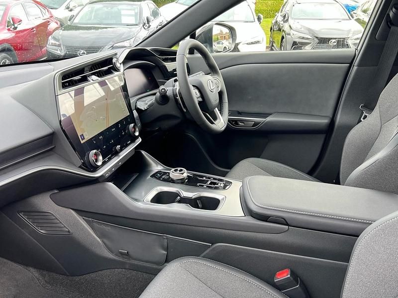 Used Lexus RZ 450e 230 kW (313 HP) 2025 Silver SUV