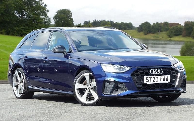 Used 2025 Audi A4 Black Edition Estate | £24,999 (Good price) - Image 1/4