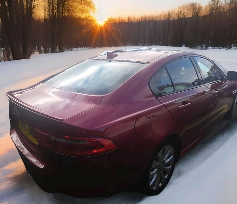 Used Jaguar XE R-Sport 2015 Red Sedan