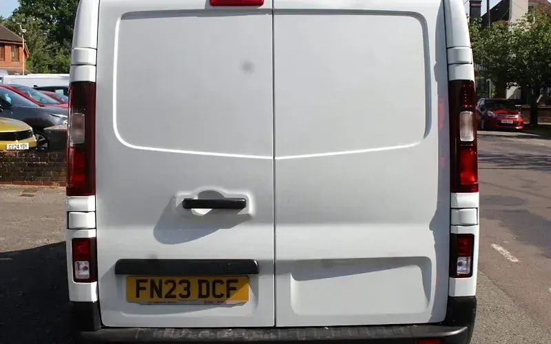 Used Renault Trafic 150 HP (110 kW) 2023 White MPV