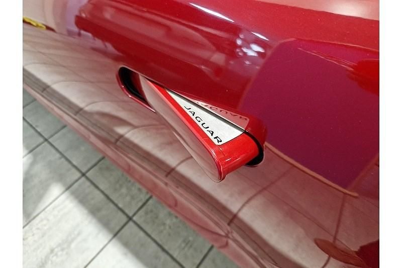 Used Jaguar F-Type Supercharged 340 HP (250 kW) 2017 Red Coupe