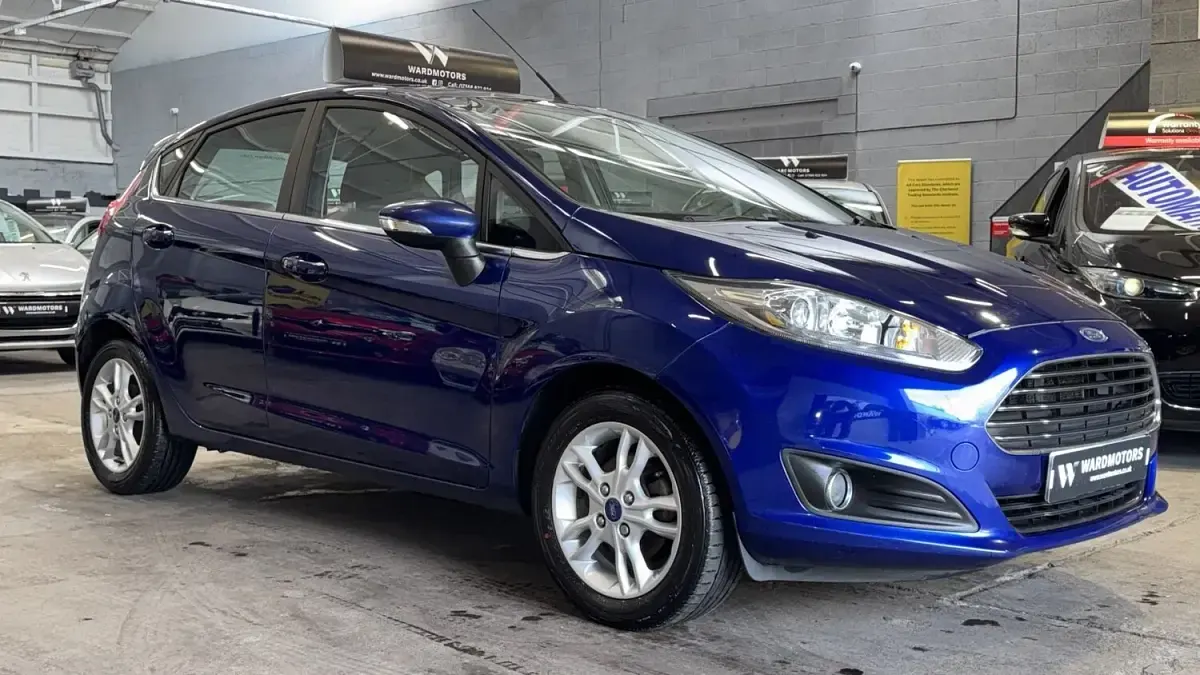 Used Ford Fiesta Zetec 2017 Blue Hatchback