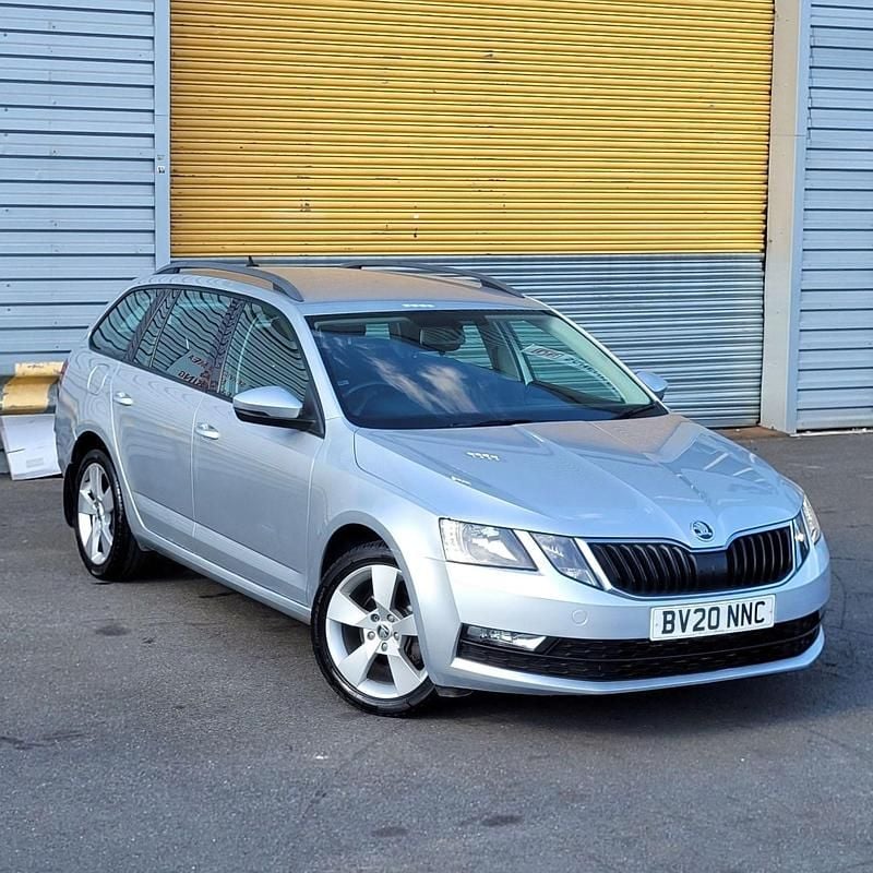 Silver Used 2020 Skoda Octavia SE Drive Estate | £9,999 (Super price) - Image 1/4