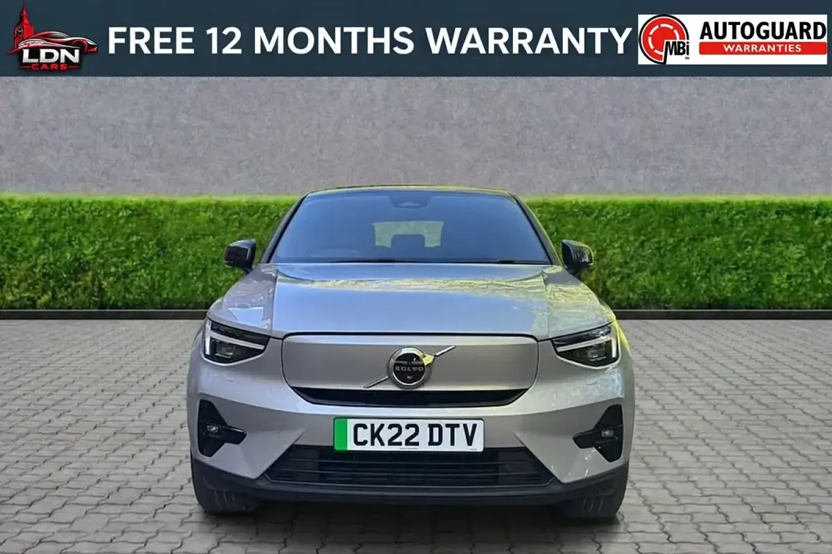 Usado Volvo C40 Pro 300 kW (408 HP) 2022 Prateado SUV