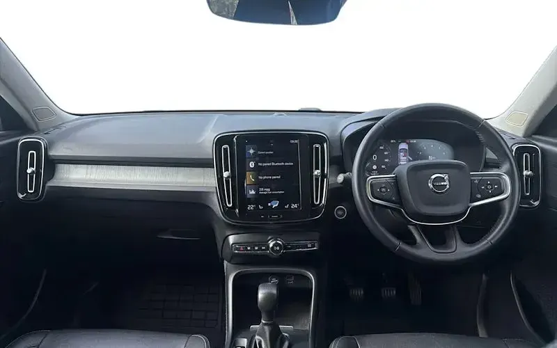 Used Volvo XC40 Inscription 163 HP (119 kW) 2021 SUV