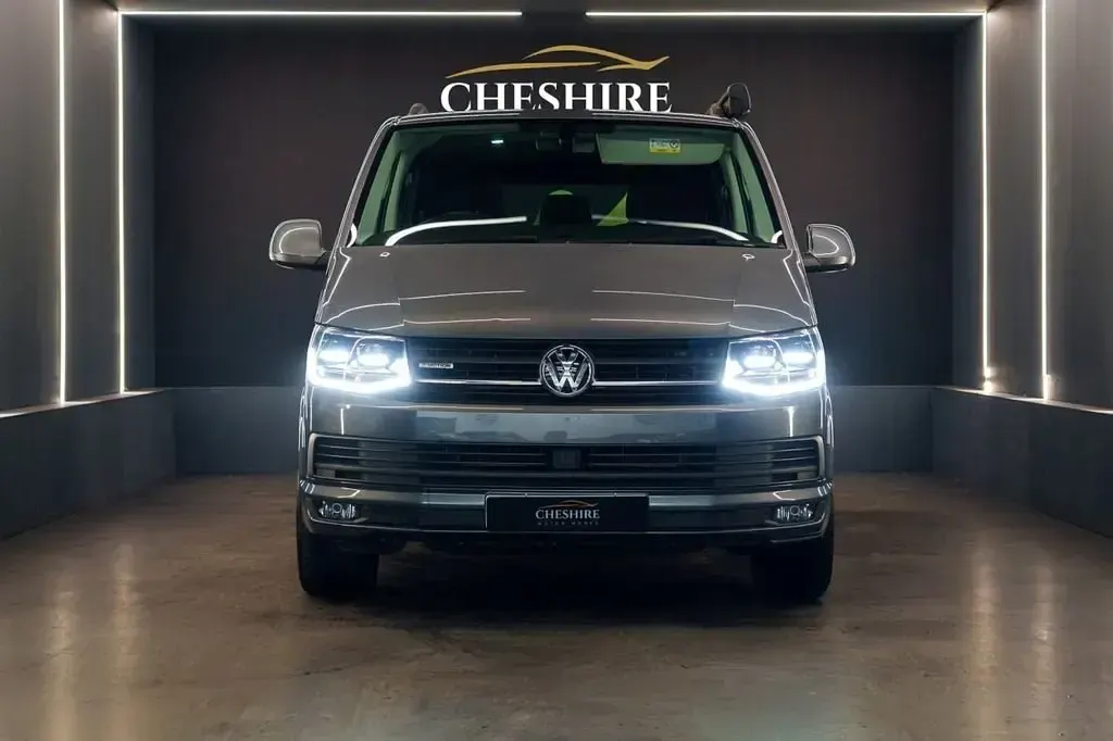 Second-hand VW Transporter Highline 2019 Gri Van