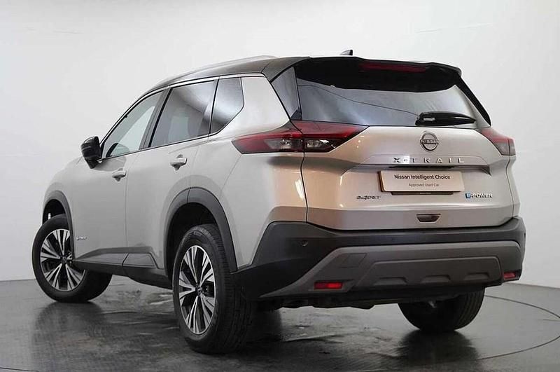 Used Nissan X-Trail N-Connecta 213 HP (156 kW) 2023 Silver SUV