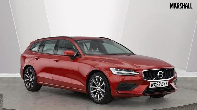 Metallic fusion red Used 2022 Volvo V60 Momentum Estate | £23,355 (Fair price) - Image 1/4