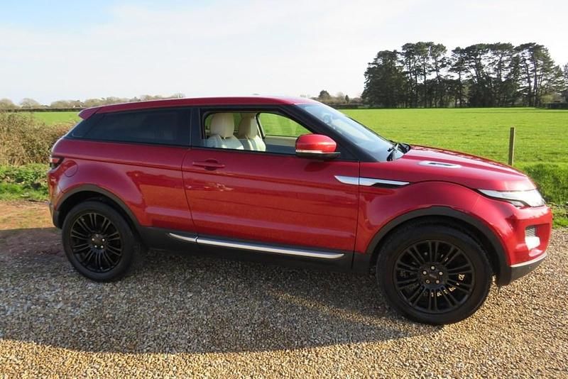 Used Land Rover Range Rover evoque Prestige 150 HP (110 kW) 2012 Red SUV