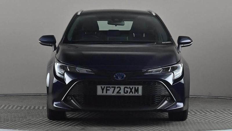 Used Toyota Corolla 122 HP (89 kW) 2022 Blue Estate