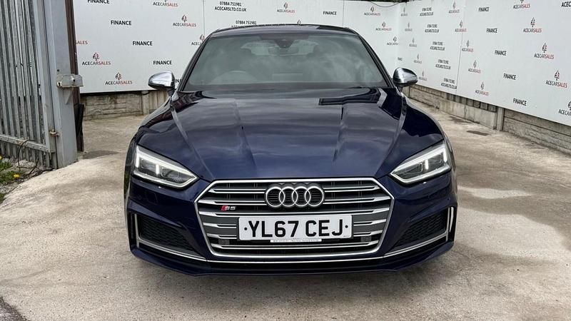 Used Audi A5 Comfort 2018 Blue Coupe