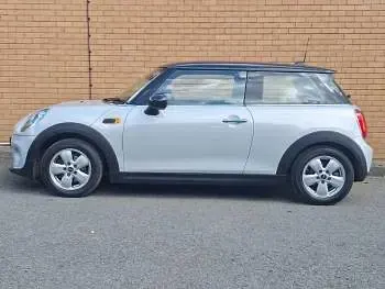 Used Mini Cooper 136 HP (100 kW) 2015 Silver Hatchback