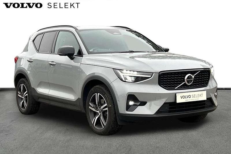 Grey Used 2024 Volvo XC40 Plus SUV | £30,000 (Fair price) - Image 1/3