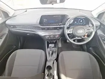 Used Hyundai i20 Advanced 100 HP (73 kW) 2024 Grey Hatchback