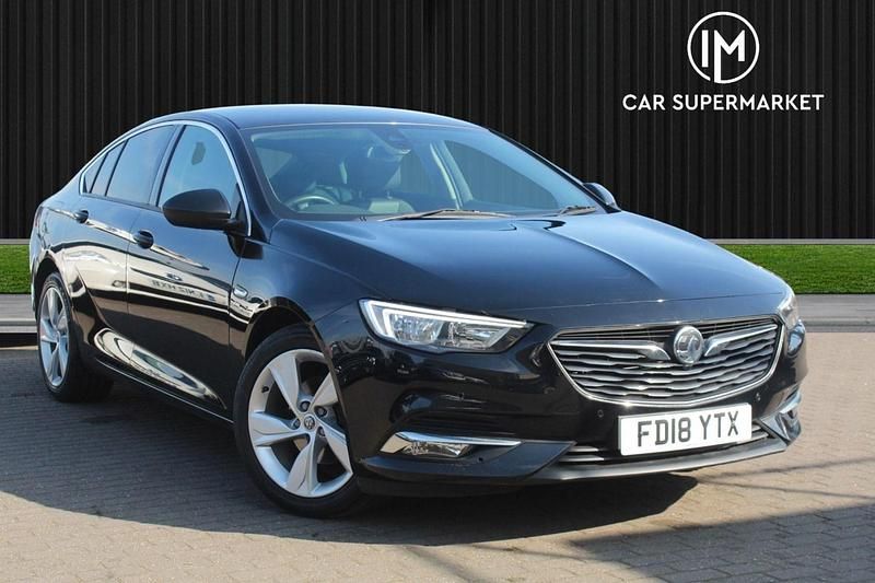 Black Used 2018 Vauxhall Insignia SRi Hatchback | £7,885 (Good price) - Image 1/4