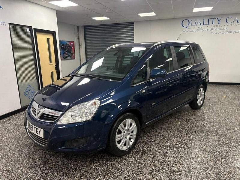 Used Vauxhall Zafira Design Edition 125 HP (91 kW) 2011 Blue MPV