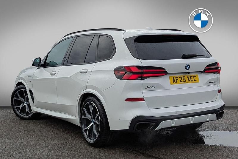 Used BMW X5 M Sport 482 HP (354 kW) 2025 White SUV
