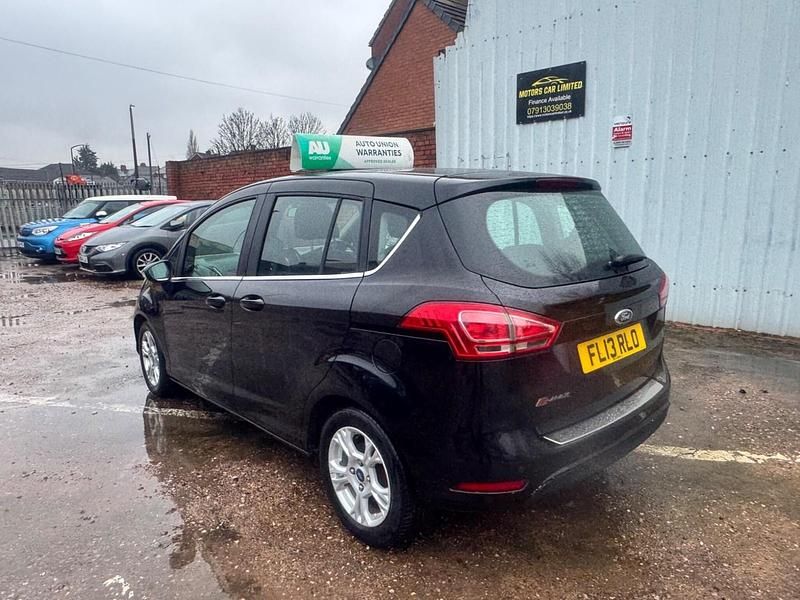 Used Ford B-MAX Zetec 105 HP (77 kW) 2013 Black MPV