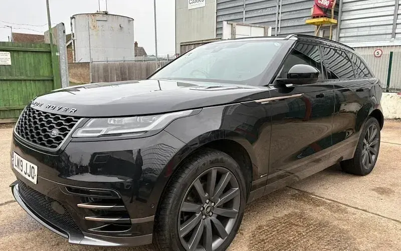 Used Land Rover Range Rover Velar HSE Dynamic 241 HP (177 kW) 2019 Black SUV