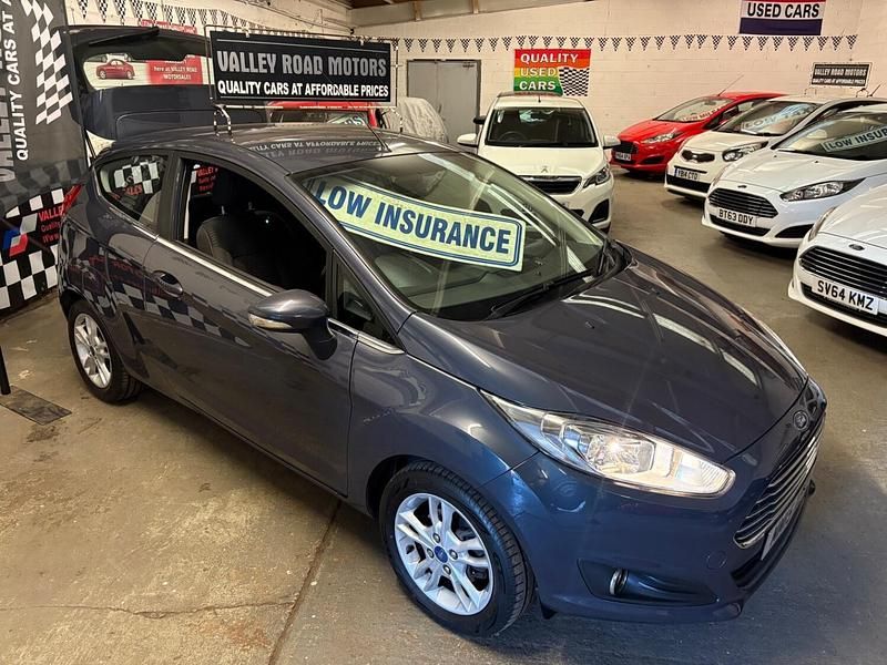 Grey Used 2015 Ford Fiesta Zetec Hatchback | £4,495 (Fair price) - Image 1/4