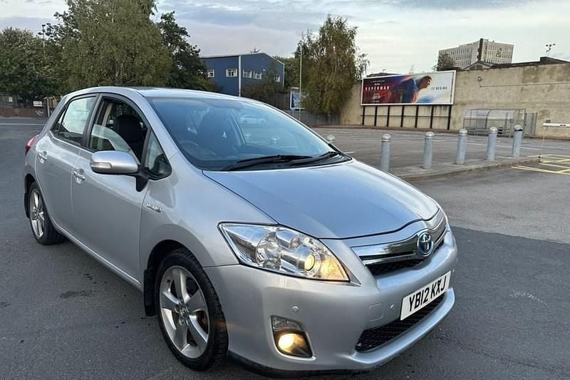 Used 2012 Toyota Auris Hybrid | £3,999 (Fair price) - Image 1/1