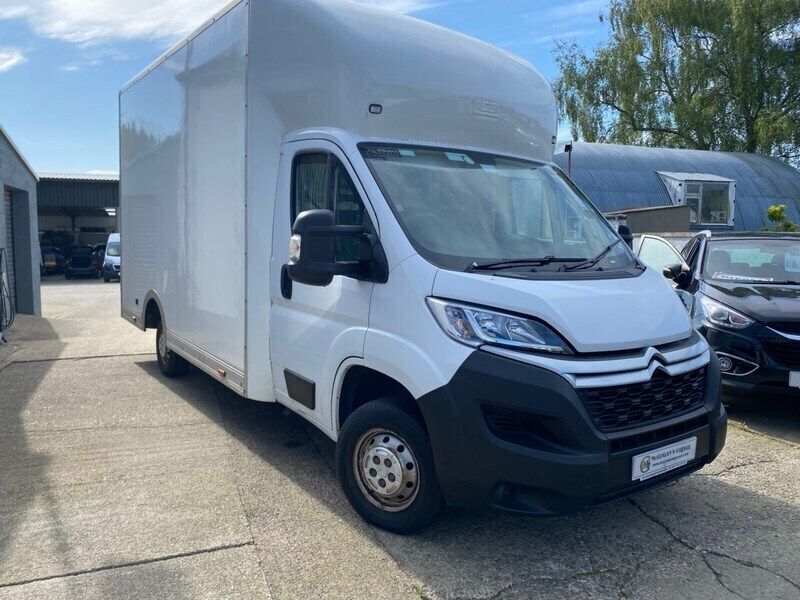 Icy white Used 2021 Citroën Relay Van | £15,000 - Image 1/3