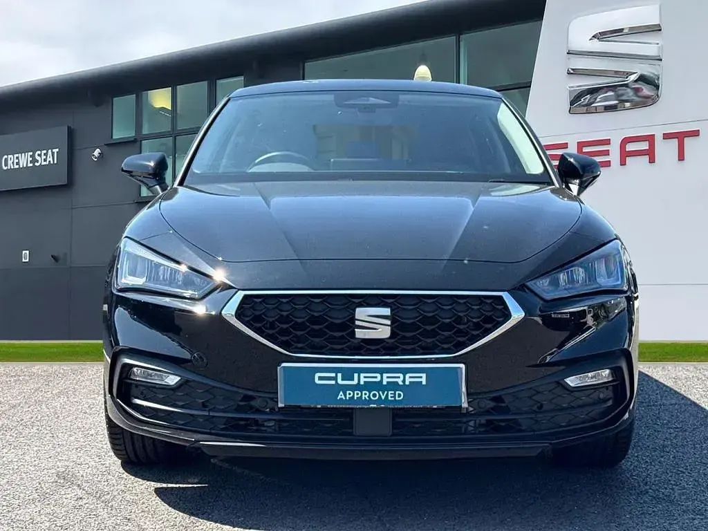 Used Seat Leon SE Dynamic 272 HP (200 kW) 2026 Black Hatchback
